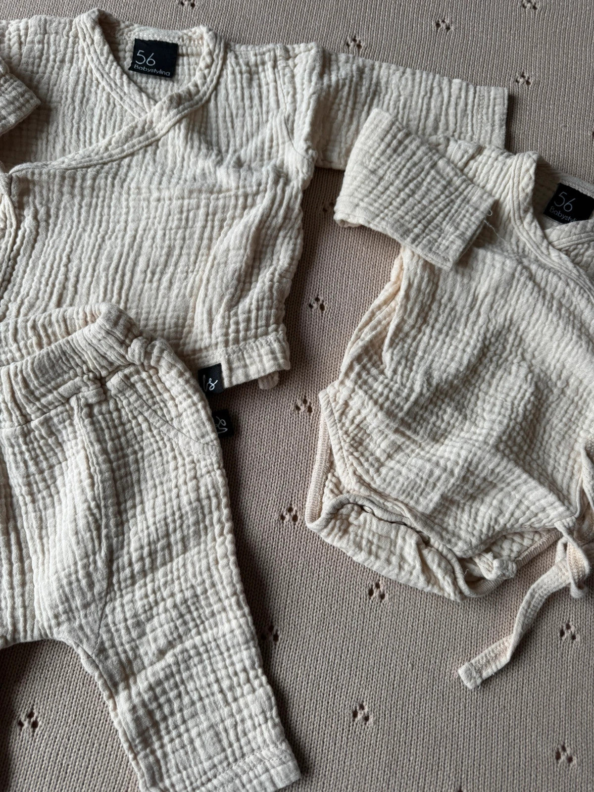 Babystyling - prachtige unisex linnen set