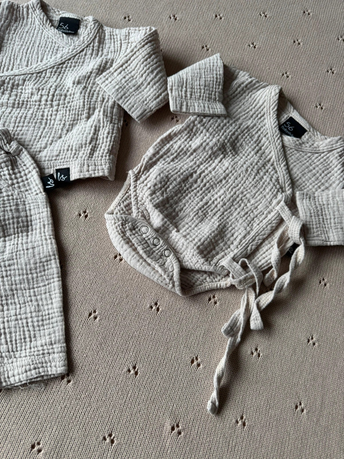 Babystyling - prachtige unisex linnen set