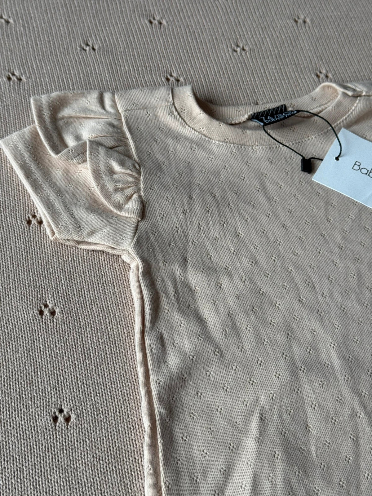 Babystyling - prachtige nieuwe jurk